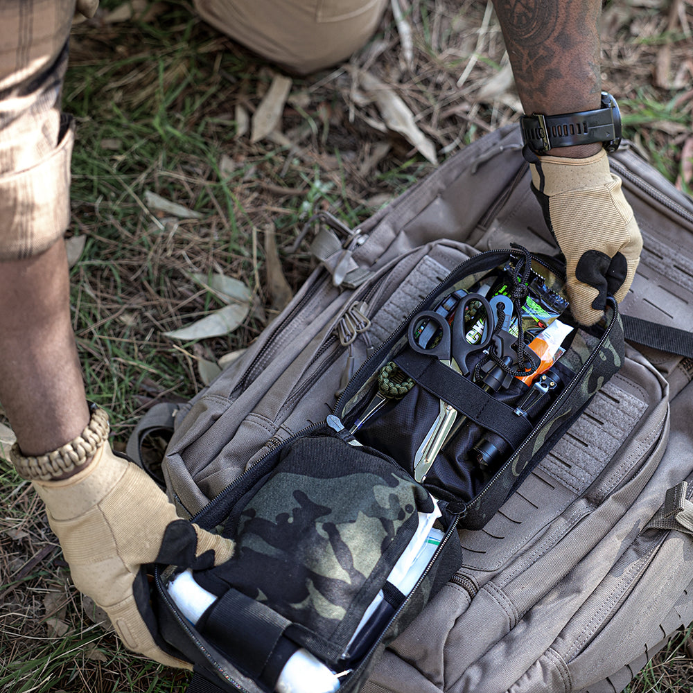 ESSENTIAL SURVIVAL FIRST AID KIT