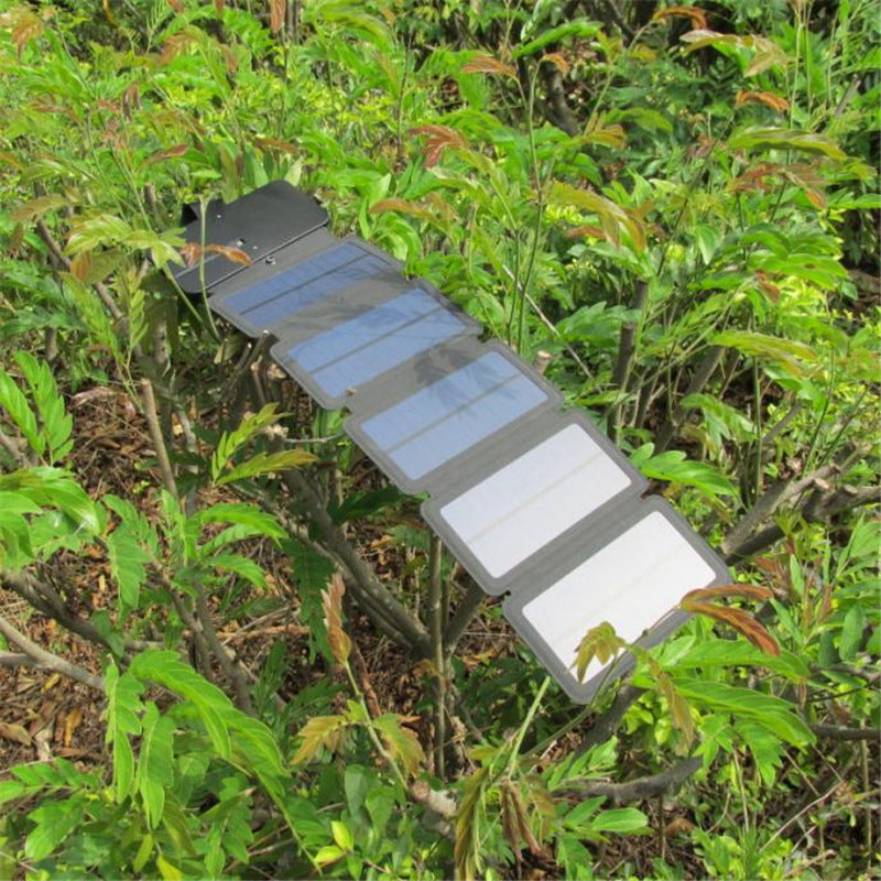 Foldable USB Solar Charger – 7.2W / 9W